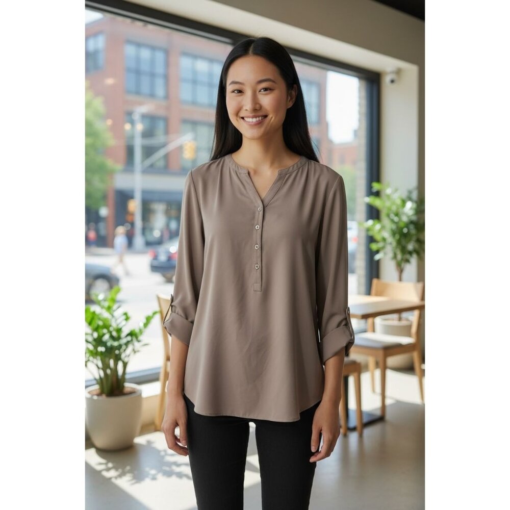 Simply Vera Vera Wang Womens M Top Long Sleeve Blouse Taupe Brown Office wear